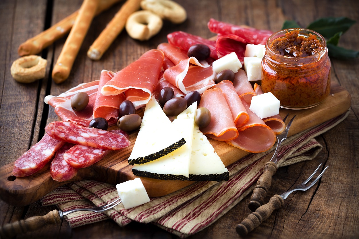 cold cuts and cheese platter