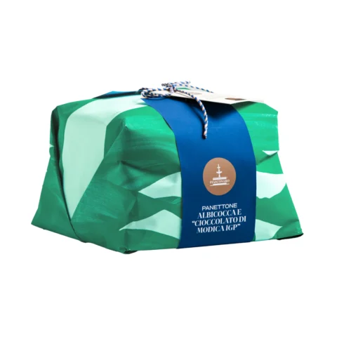 Panettone albicocca e cioccolato