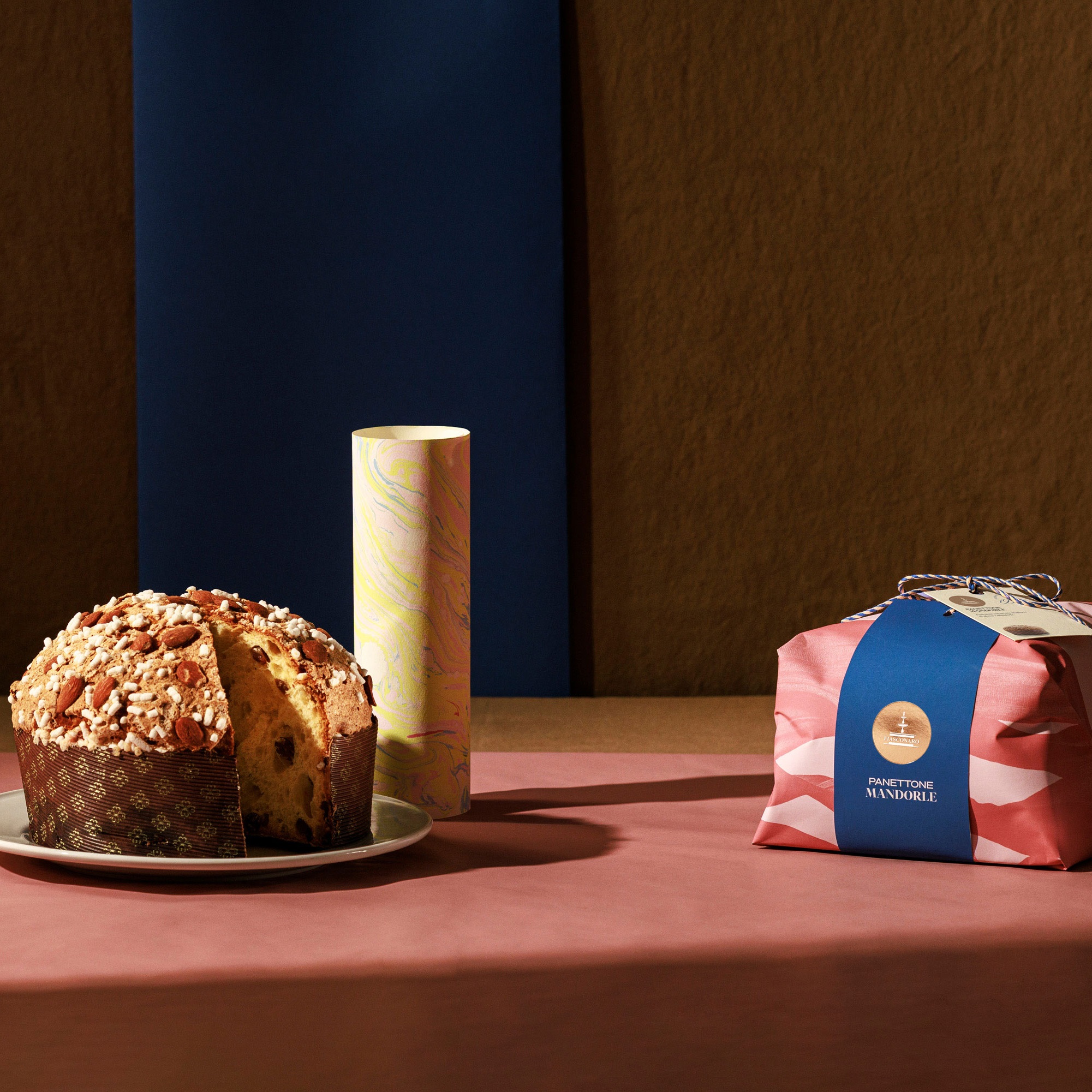 Panettone mandorle 2 Panettone mandorle - immagine 2